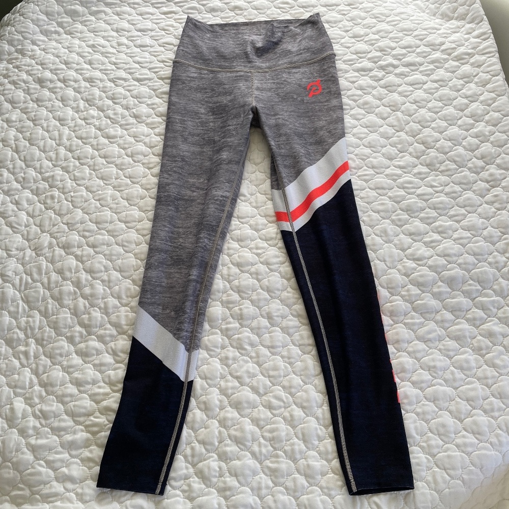 WITH Wear It To Heart‎ Peloton Leggings Size Medium